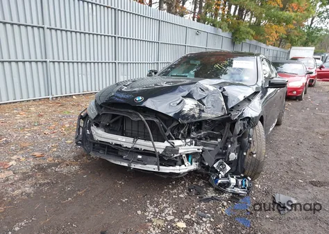 2021 BMW 840I Gran Coupe xDrive z USA, uszkodzony, nr VIN WBAGV4C06MCG43640